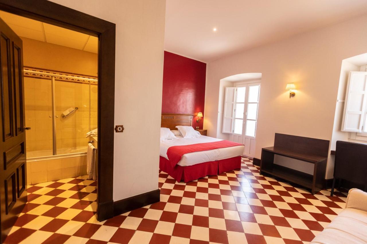 Hotel Rural Olivenza Palacio Exteriör bild