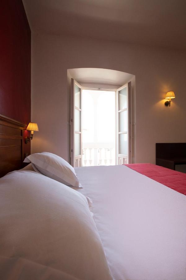 Hotel Rural Olivenza Palacio Exteriör bild